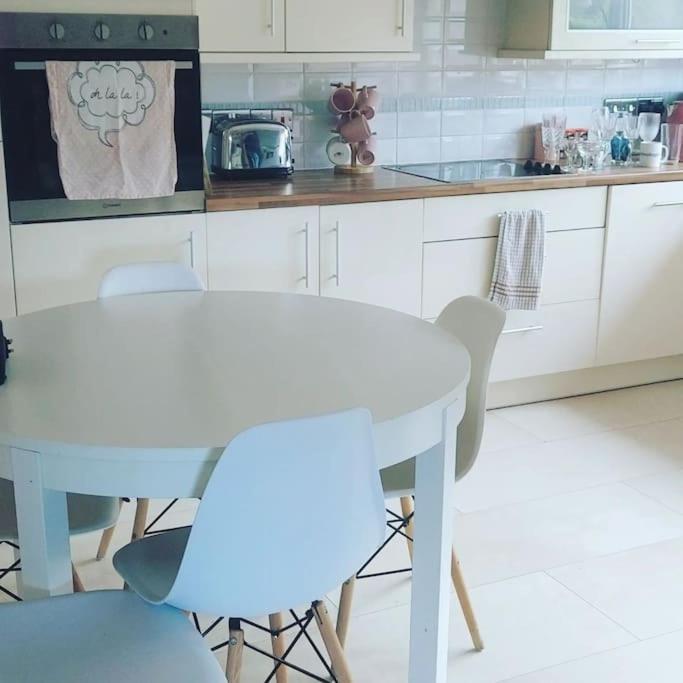 Bellevue Bungalow - Comfortable Home With Amazing Views Belfast Eksteriør bilde